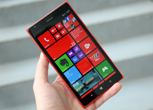 smartphone cao cấp dịp cuối năm trở nên nhộn nhịp hơn