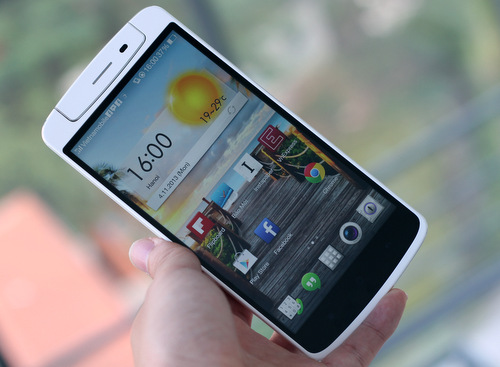 smartphone cao cấp dịp cuối năm trở nên nhộn nhịp hơn