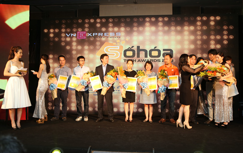 Apple chiếm 3 giải quan trọng của Số Hóa Tech Awards 20139