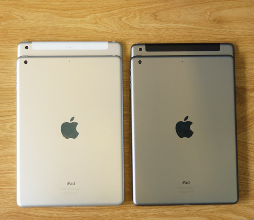 iPad Air WiFi và iPad Air 4G cả 2 màu.