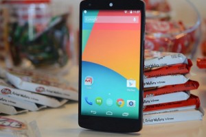 Nexus 5 được Google công bố