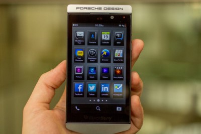 BlackBerry mới giá bán lên tới 2.400 USD